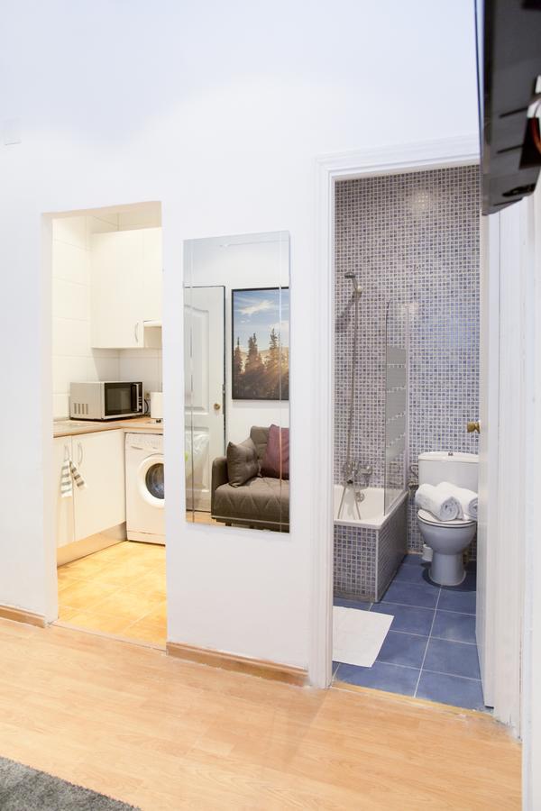 Appartement Solfai Vacacional 8 à Madrid Extérieur photo